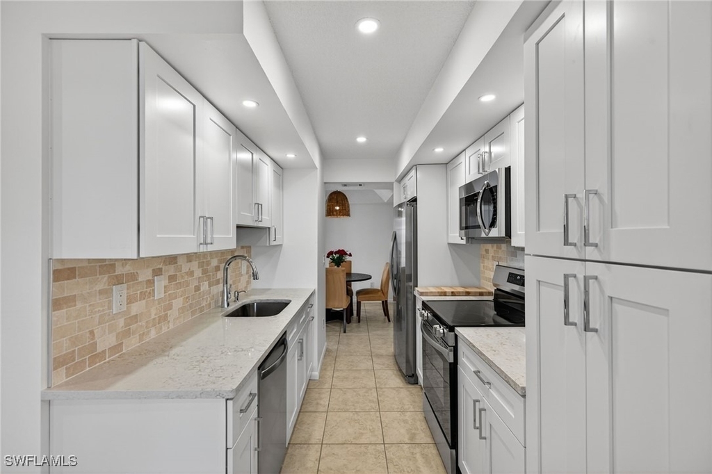 17220 Terraverde Circle - Photo 9