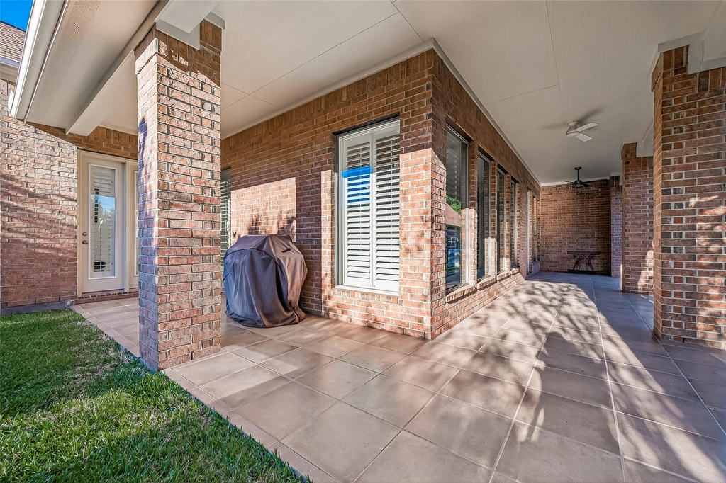7211 Spring Meadow Lane - Photo 39
