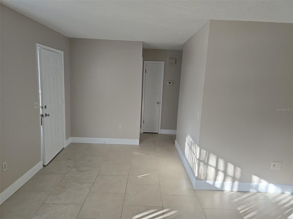 7251 Mcginnes Court - Photo 4
