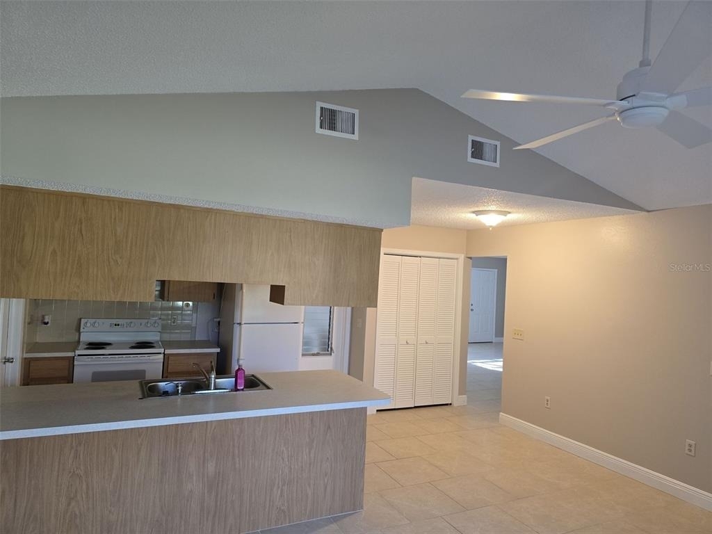 7251 Mcginnes Court - Photo 10