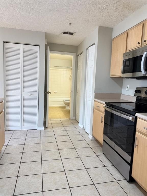 10831 Windsor Walk Drive - Photo 5
