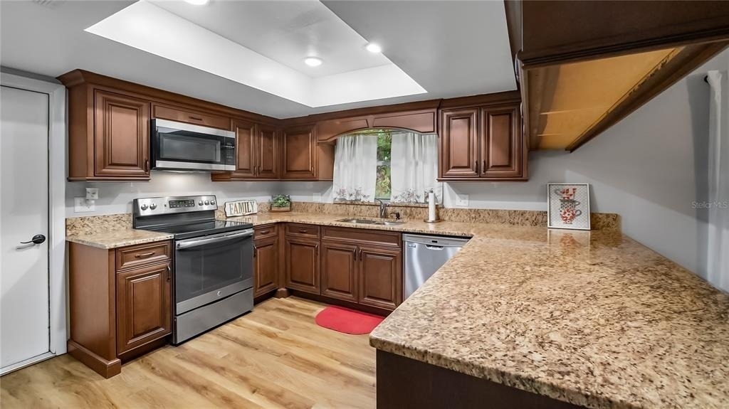 821 Pennsylvania Avenue - Photo 13