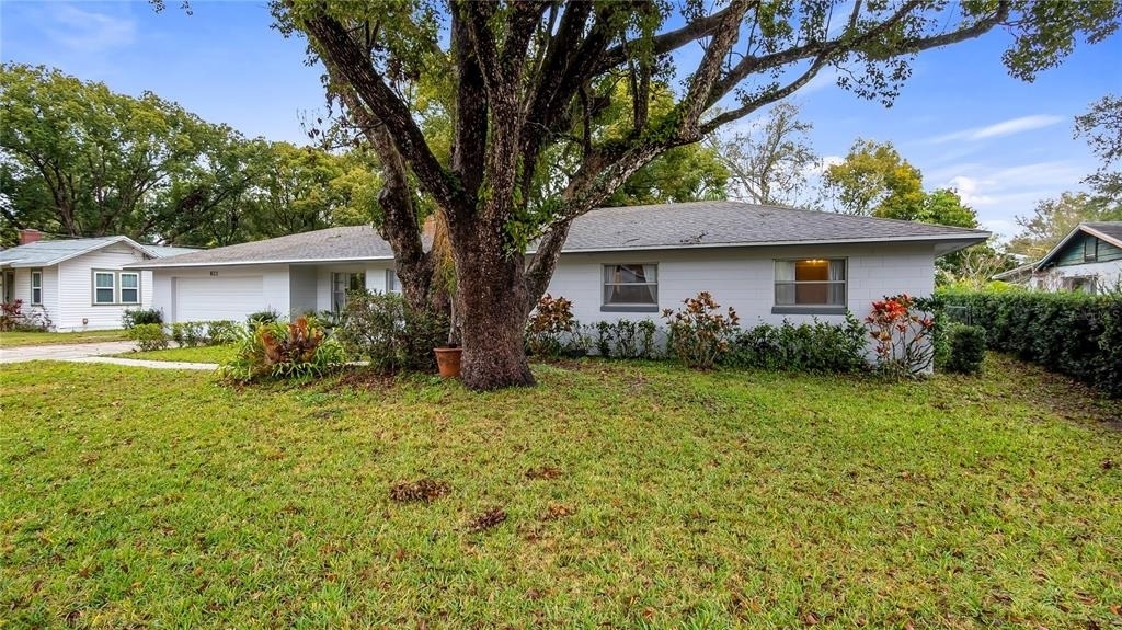 821 Pennsylvania Avenue - Photo 1