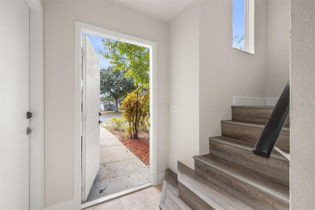 142 Mango Drive - Photo 4
