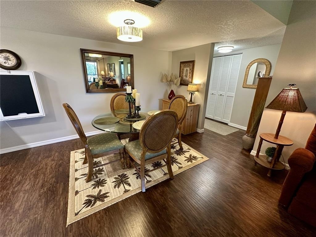 6116 43rd Street W - Photo 3