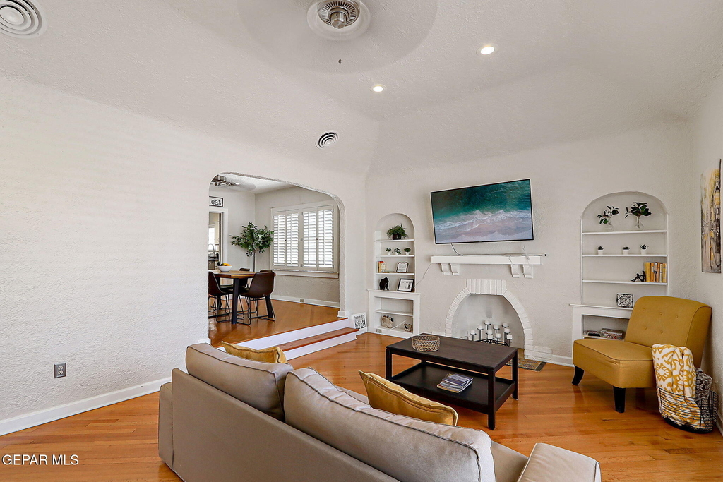 1104 Madeline Drive - Photo 8