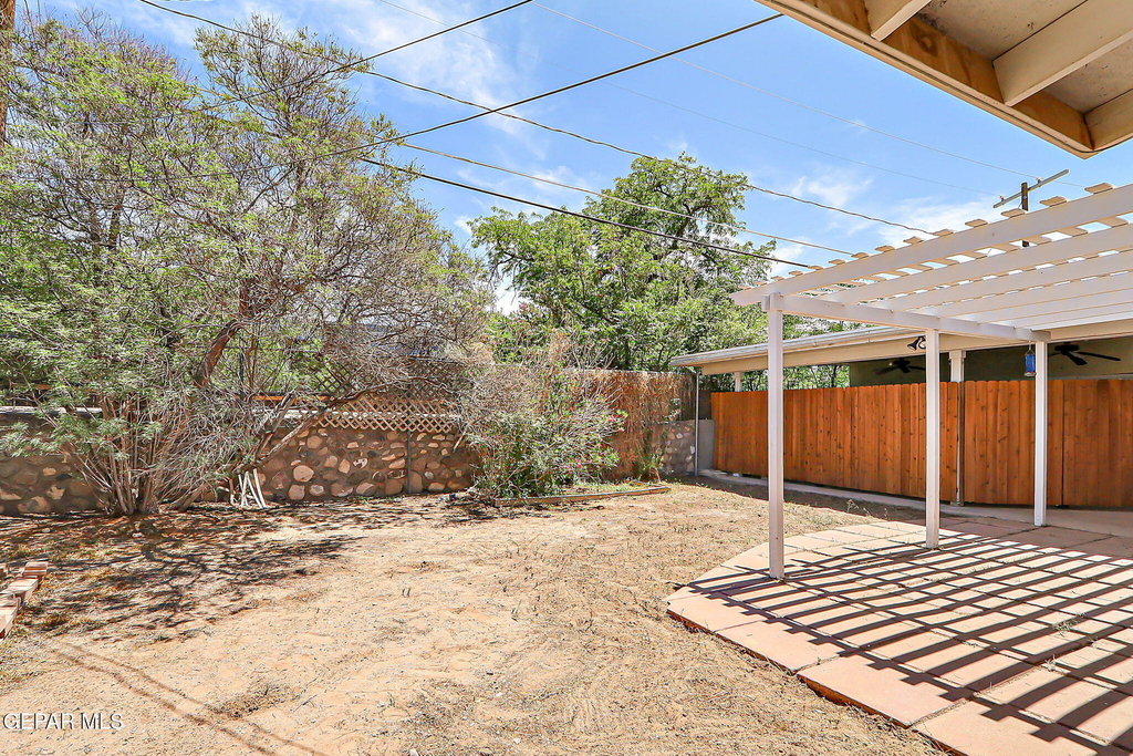 1104 Madeline Drive - Photo 35