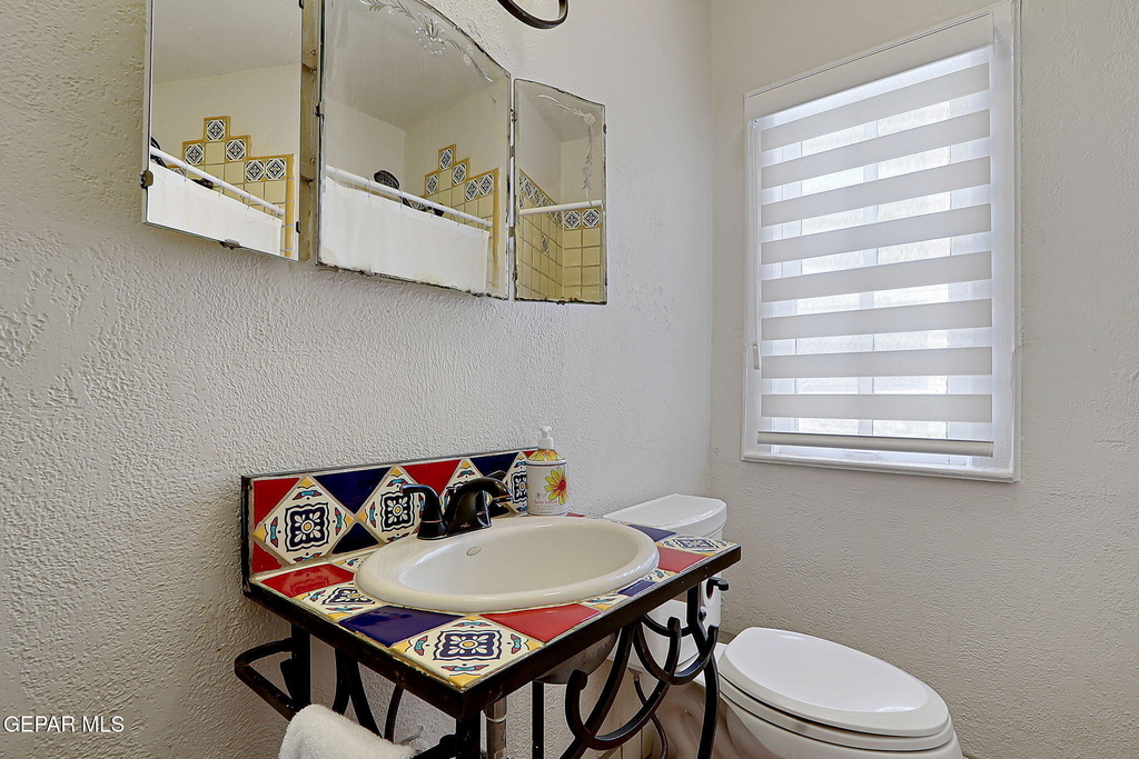 1104 Madeline Drive - Photo 28