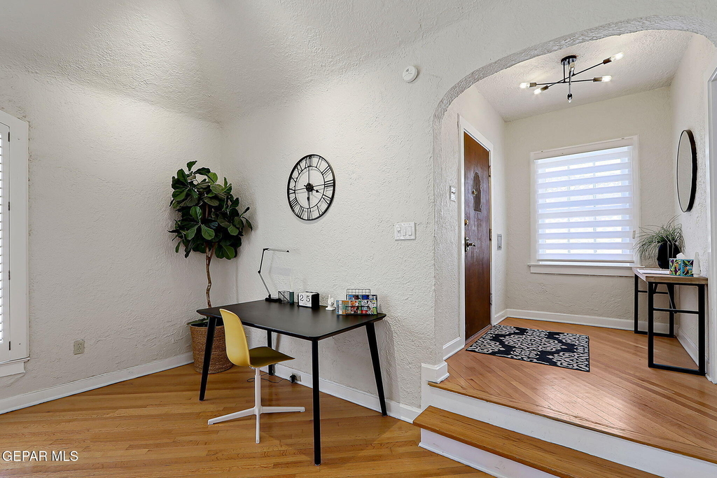 1104 Madeline Drive - Photo 7