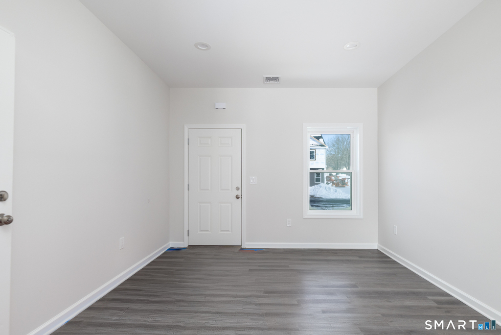 75 High Street - Photo 4