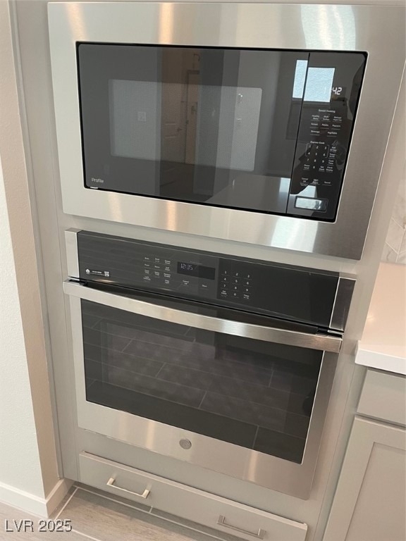 145 Medianoche Street - Photo 2