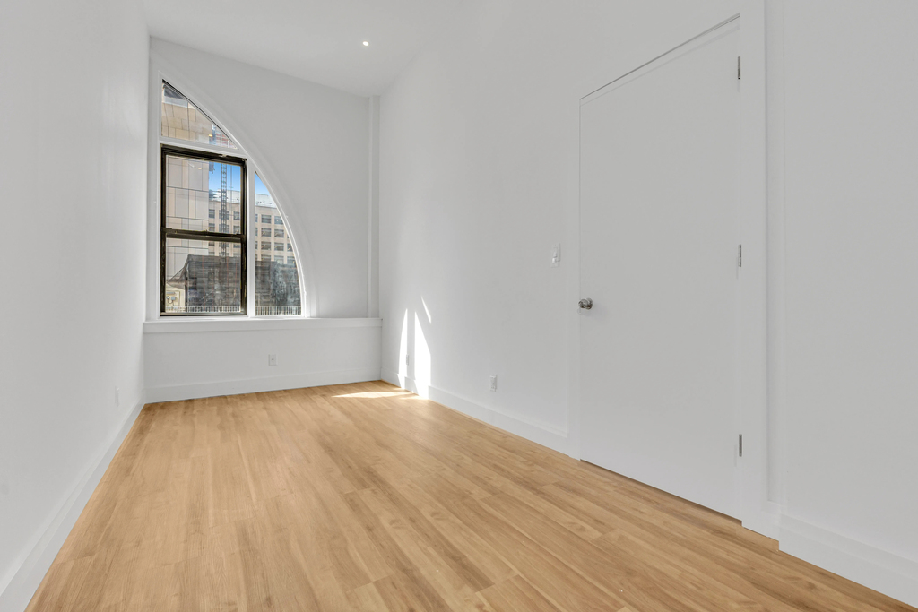 Willoughby Street/ Jay st - Photo 2