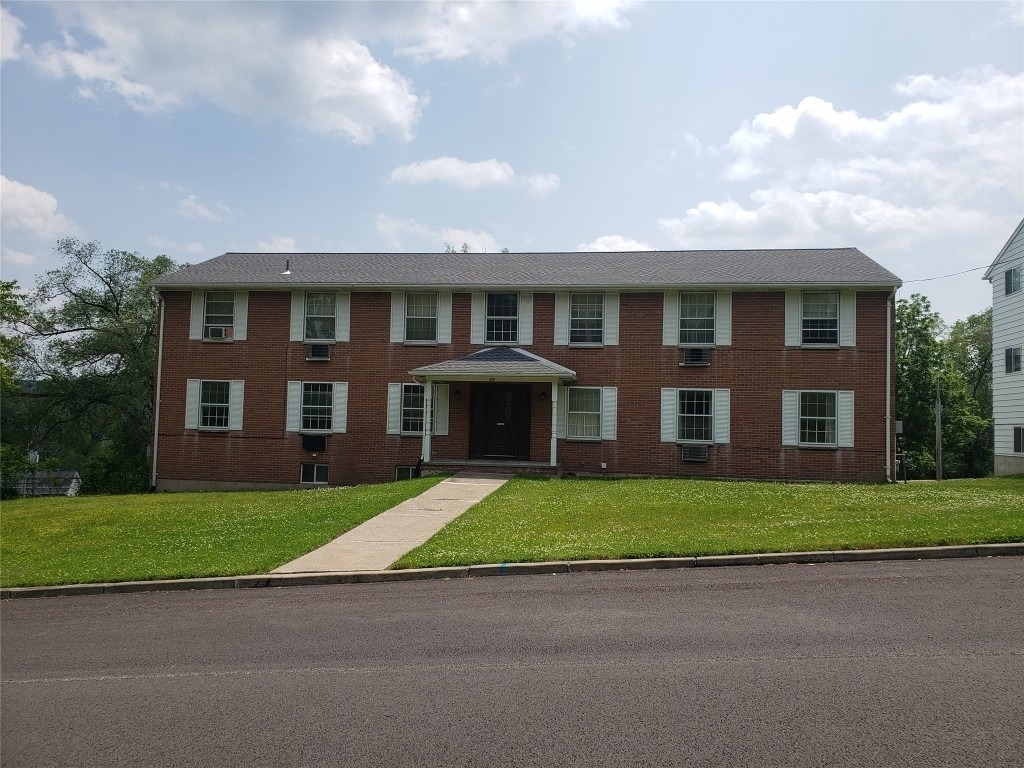 17 Coventry Road - Photo 0