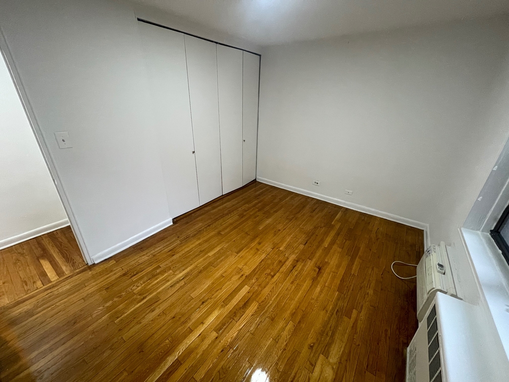 67-15 102nd Street - Photo 19
