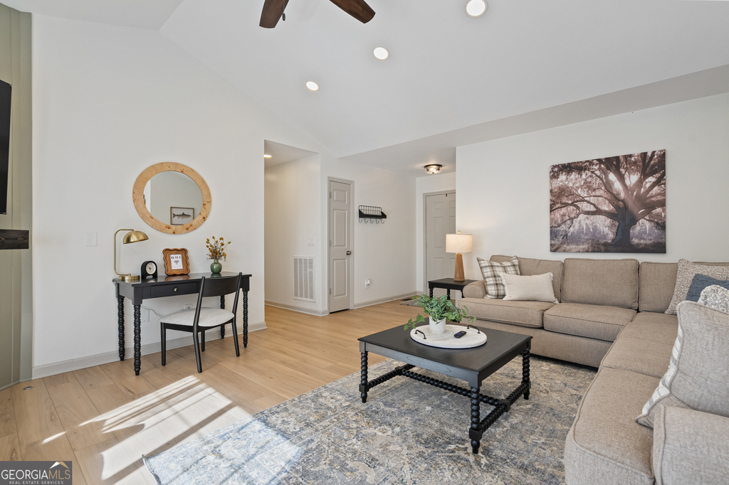 17 Northridge Drive - Photo 5
