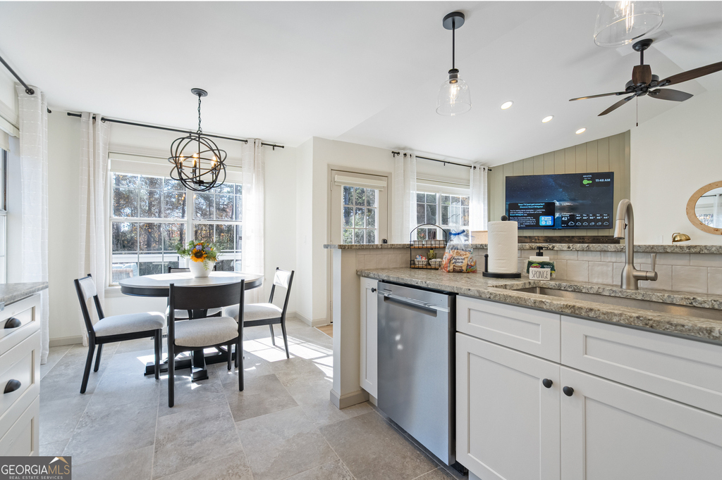 17 Northridge Drive - Photo 9