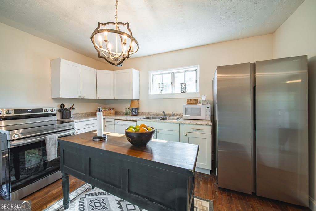 161 Calhoun Road - Photo 1