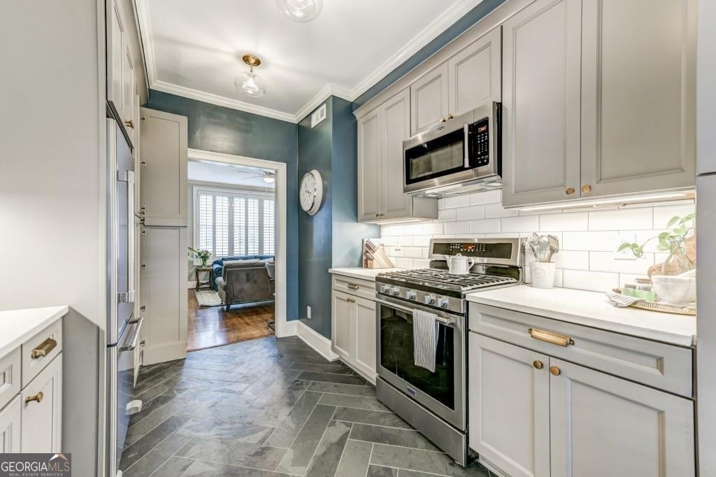 28 Collier Road Nw - Photo 0