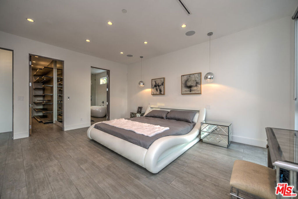 658 N Edinburgh Avenue - Photo 17