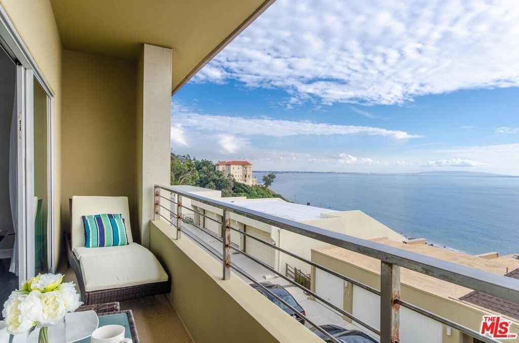 18065 Coastline Drive - Photo 10