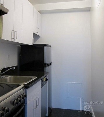 West 73rd Street By Amsterdam Avenue - Photo 2