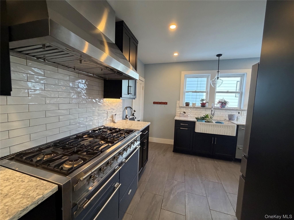 184 Highland Avenue - Photo 11