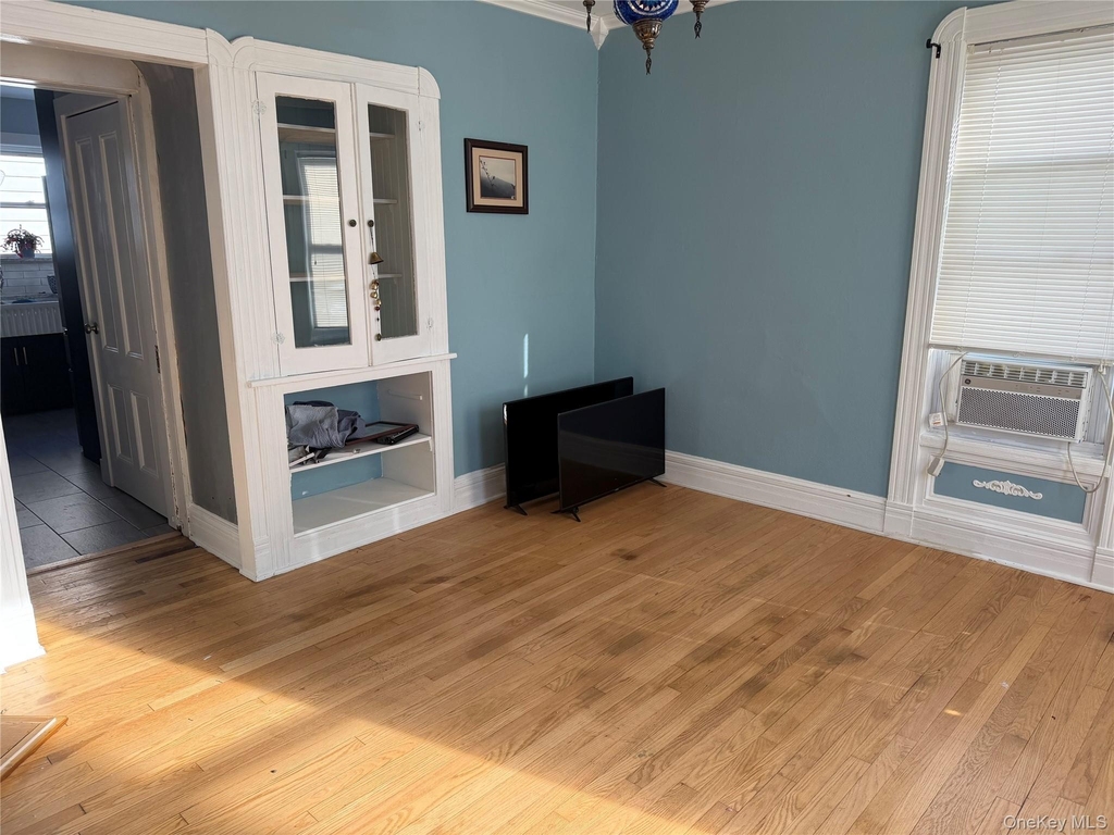 184 Highland Avenue - Photo 4