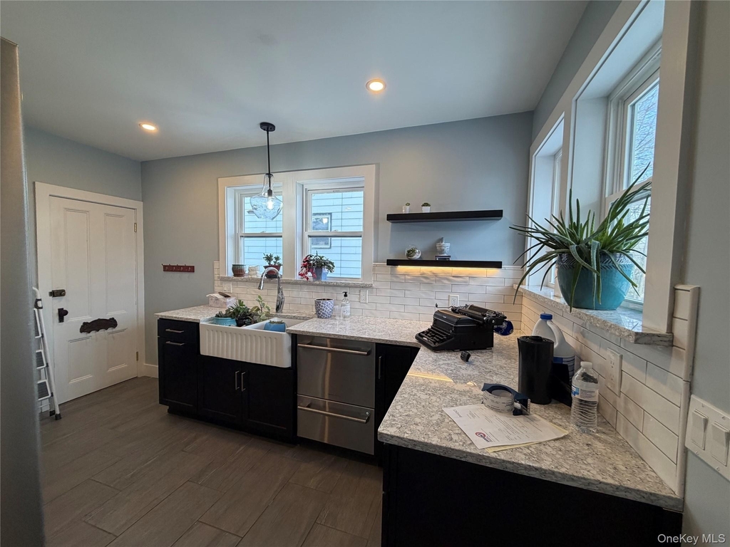 184 Highland Avenue - Photo 12