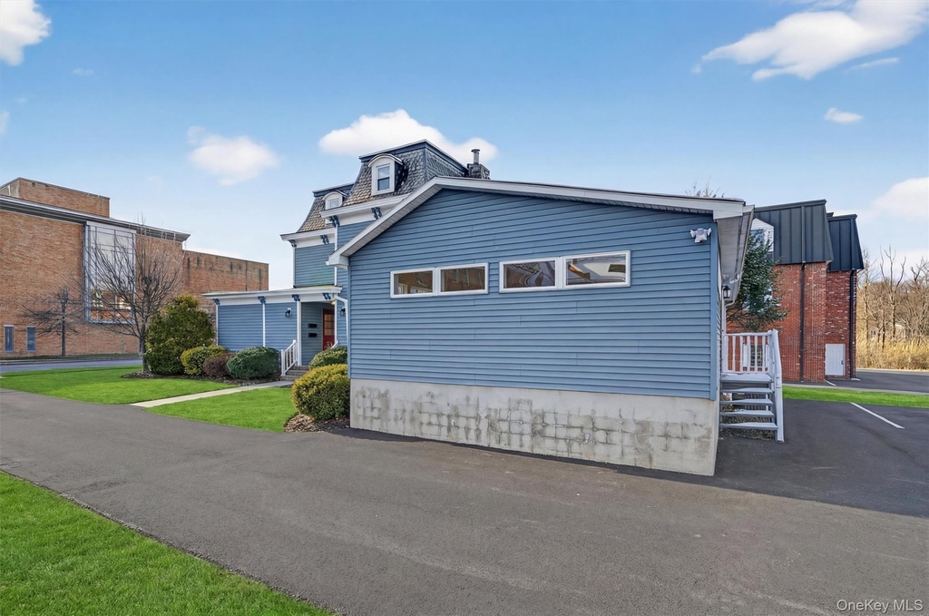 12 Scotchtown Avenue - Photo 32