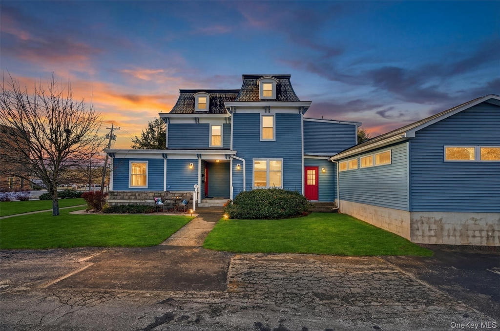 12 Scotchtown Avenue - Photo 0