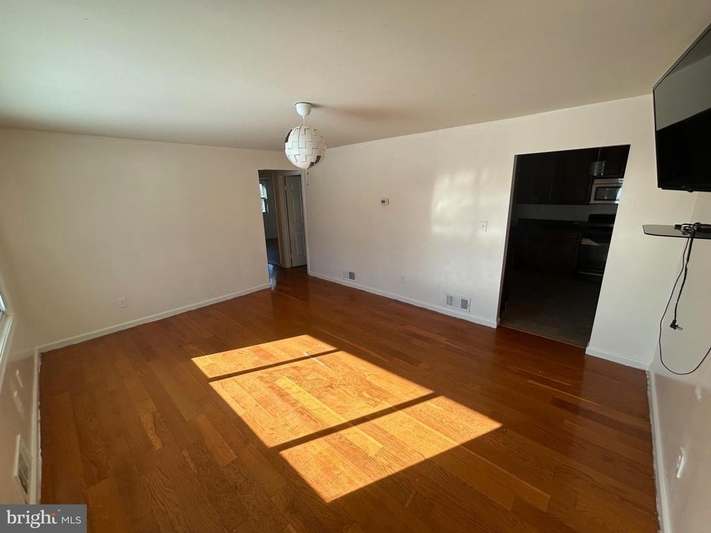 7208 Powhatan Street - Photo 13