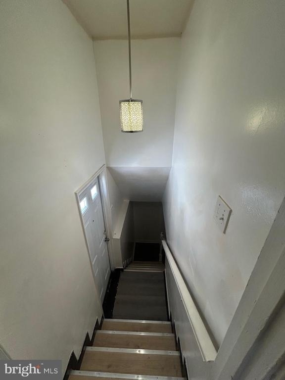 7208 Powhatan Street - Photo 14
