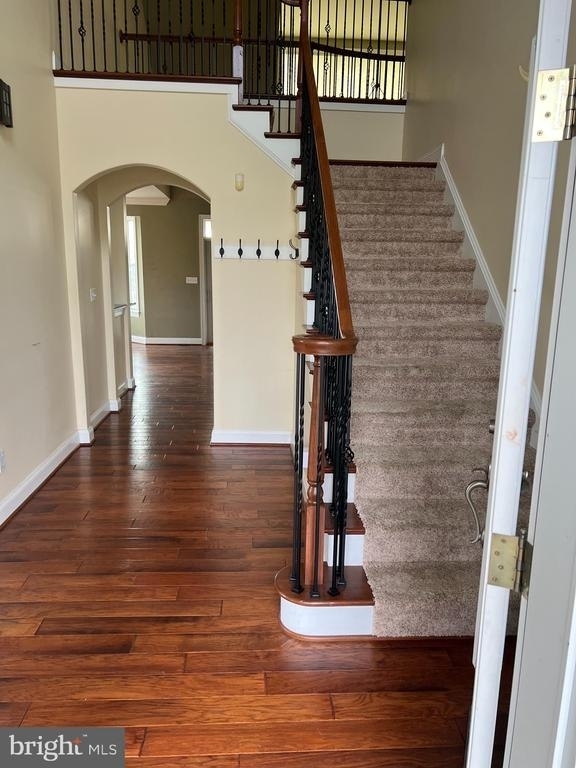 3913 Cap Stine Road - Photo 1