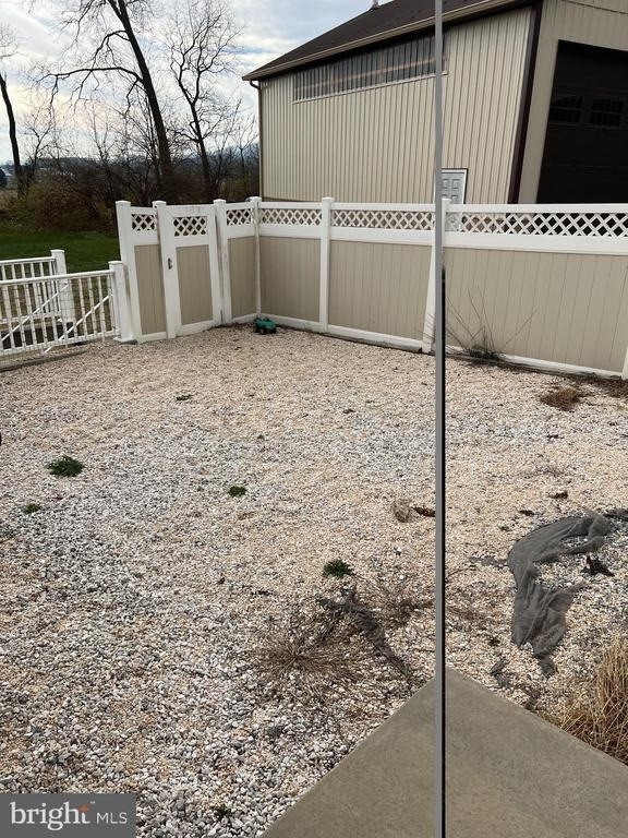 3913 Cap Stine Road - Photo 13