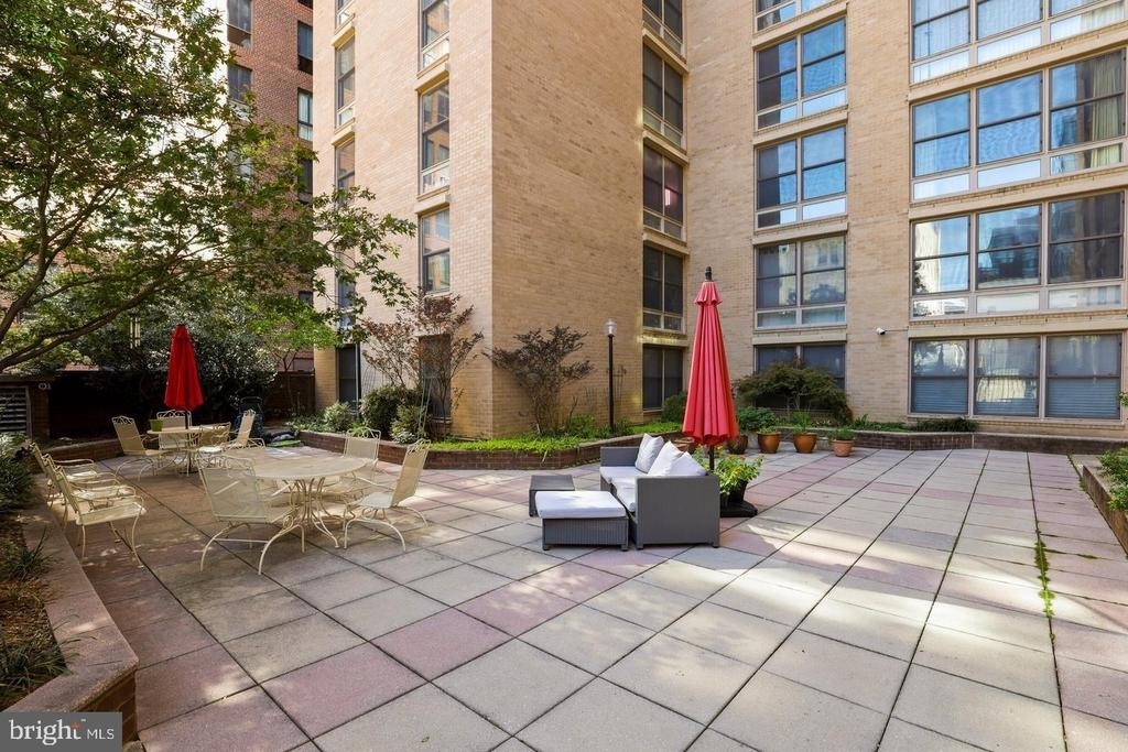 1260 21st Street Nw - Photo 3
