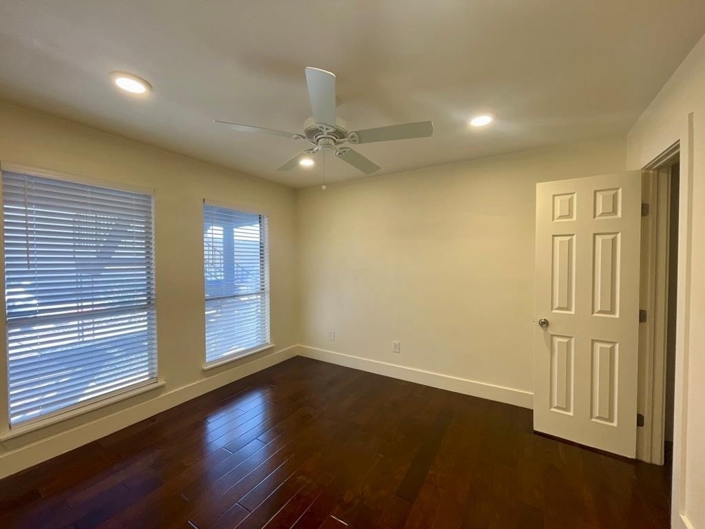 909 Reinli St - Photo 7