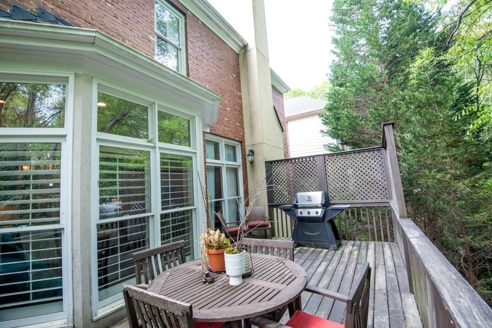 1122 Ashton Bluff Drive Ne - Photo 28