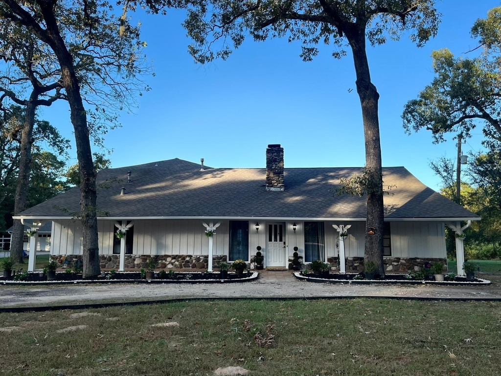 8402 Matthews Lane - Photo 3