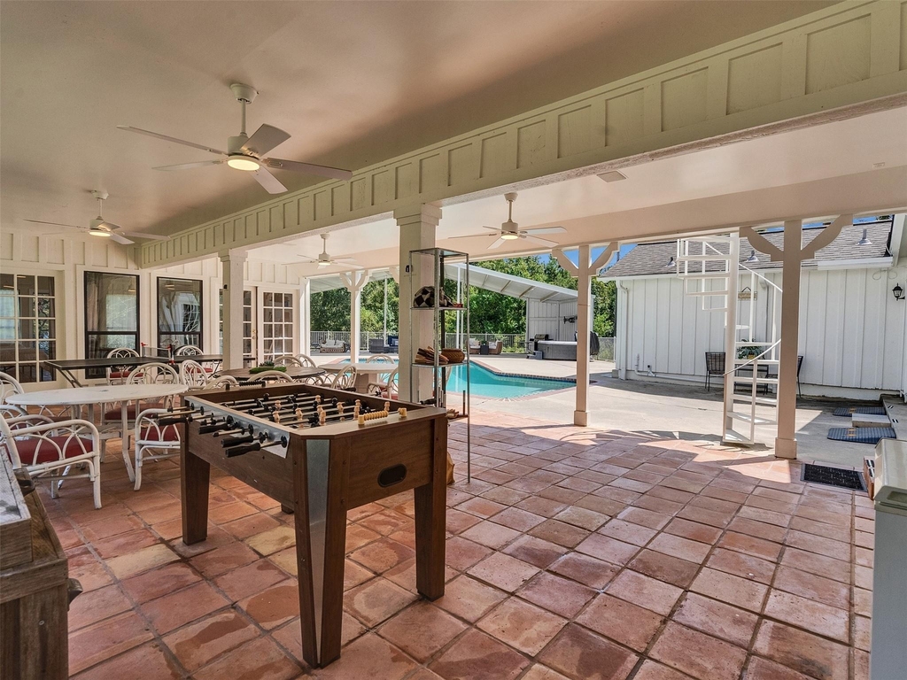 8402 Matthews Lane - Photo 39
