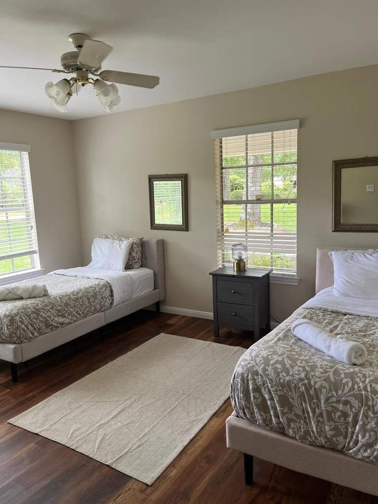 8402 Matthews Lane - Photo 29