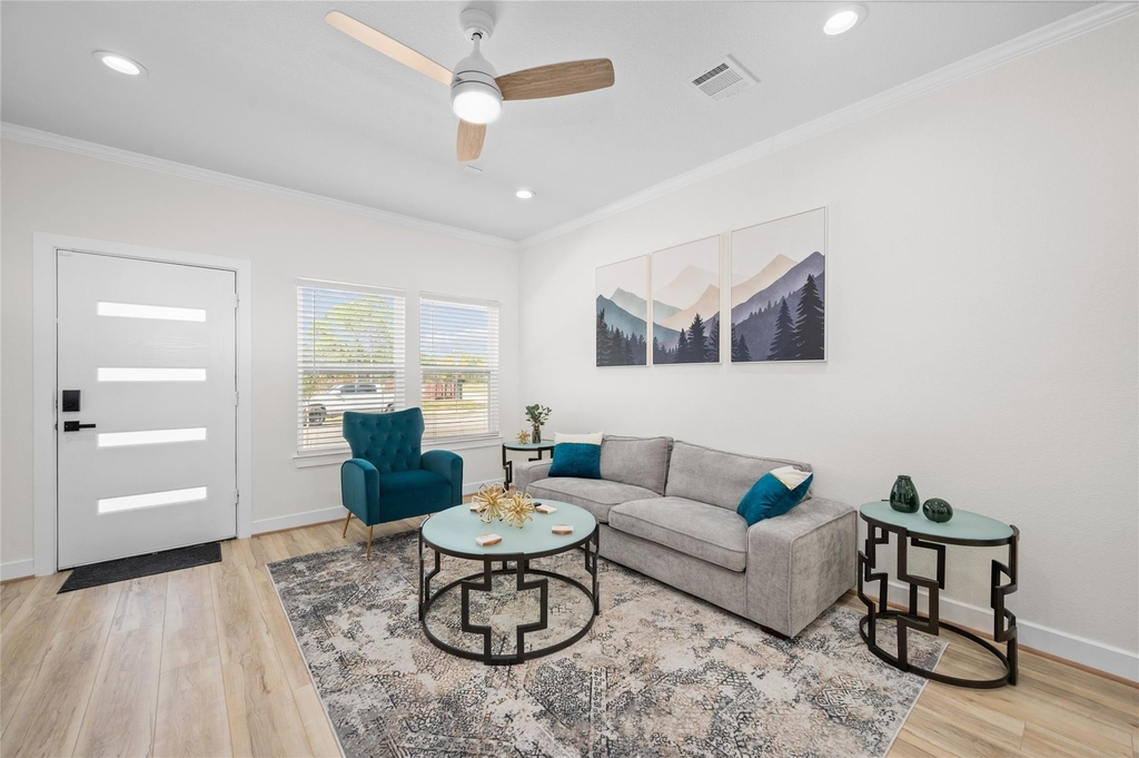 7089 Tierwester Street - Photo 8
