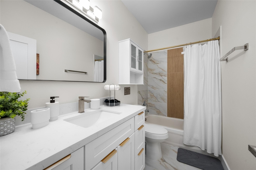 7089 Tierwester Street - Photo 31