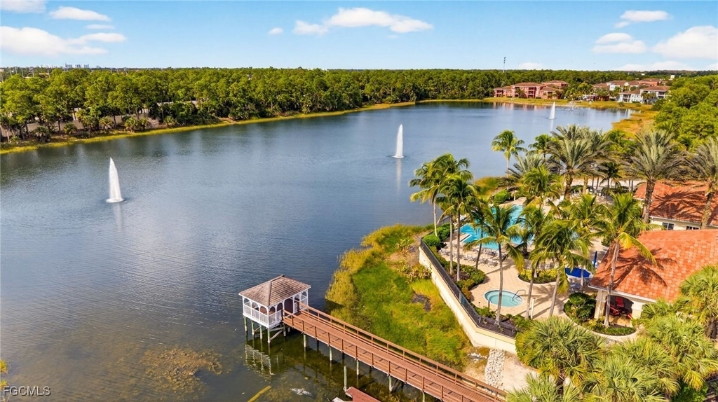 2001 Tarpon Bay Drive N - Photo 14