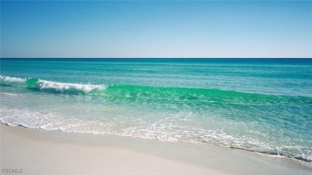 2001 Tarpon Bay Drive N - Photo 44