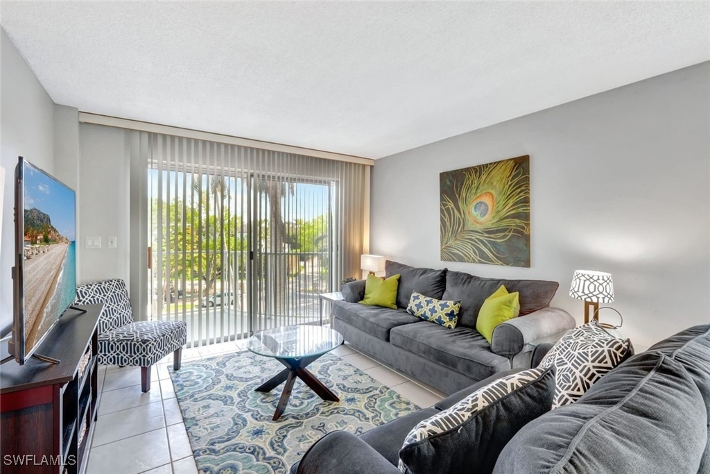 1300 Gulf Shore Boulevard N - Photo 0