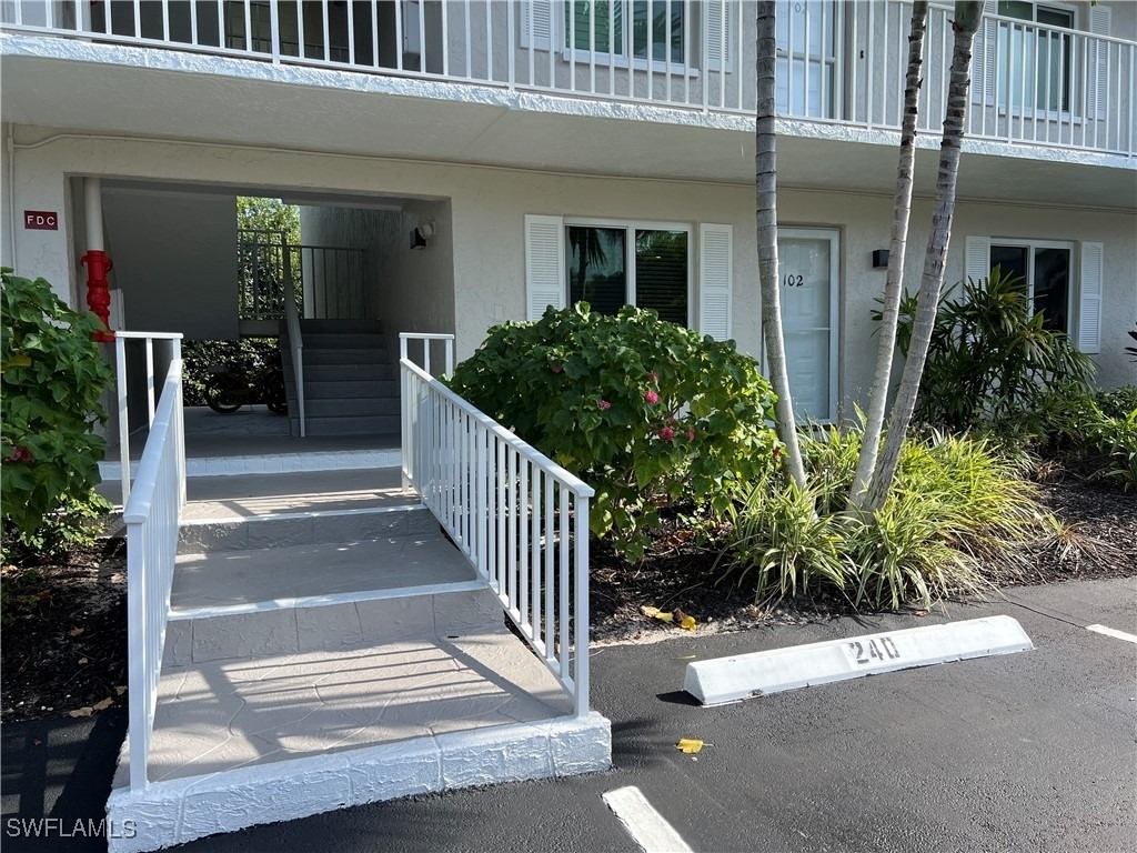 3051 Sandpiper Bay Circle - Photo 2