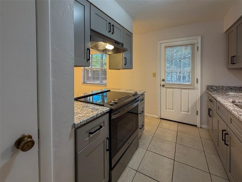 3146 Nw 46th Avenue - Photo 7