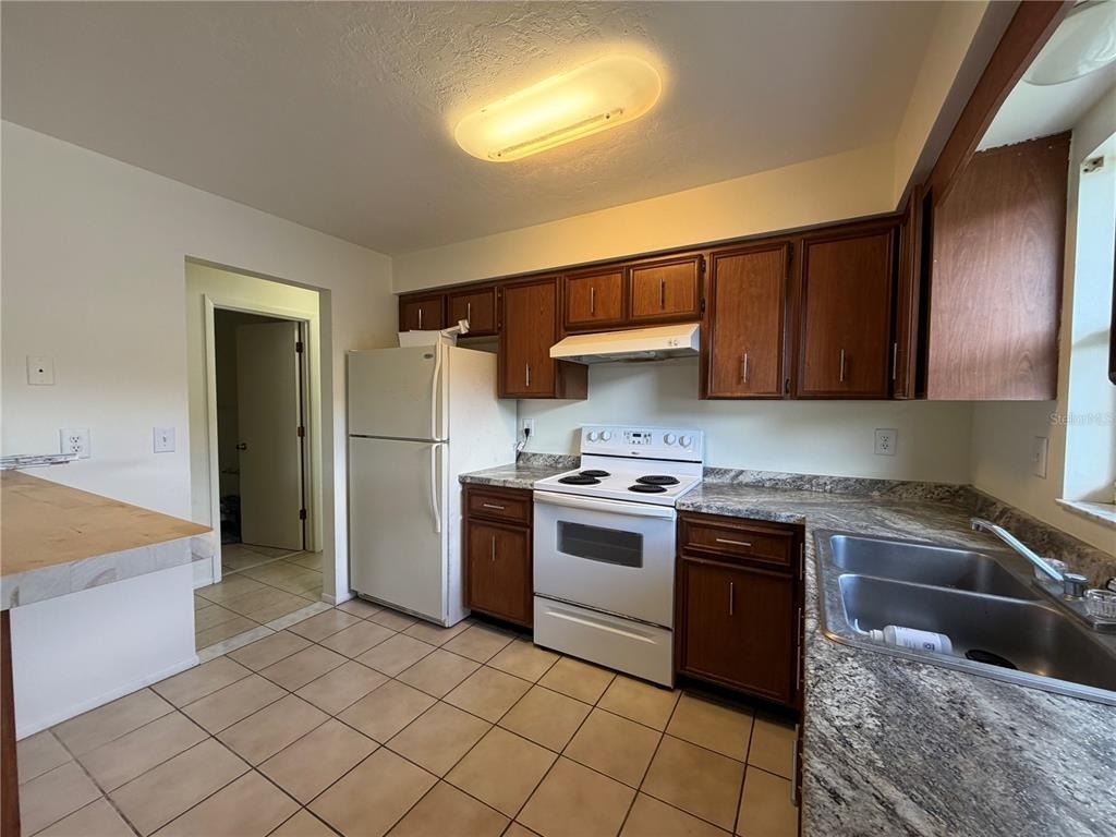 2507 Terry Lane - Photo 7