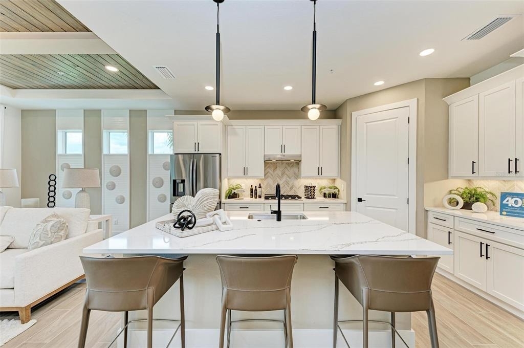 10016 Rembrandt Way - Photo 5