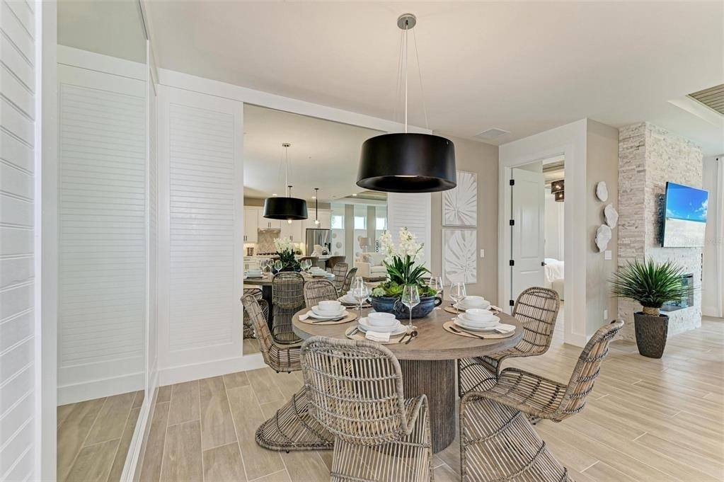 10016 Rembrandt Way - Photo 10